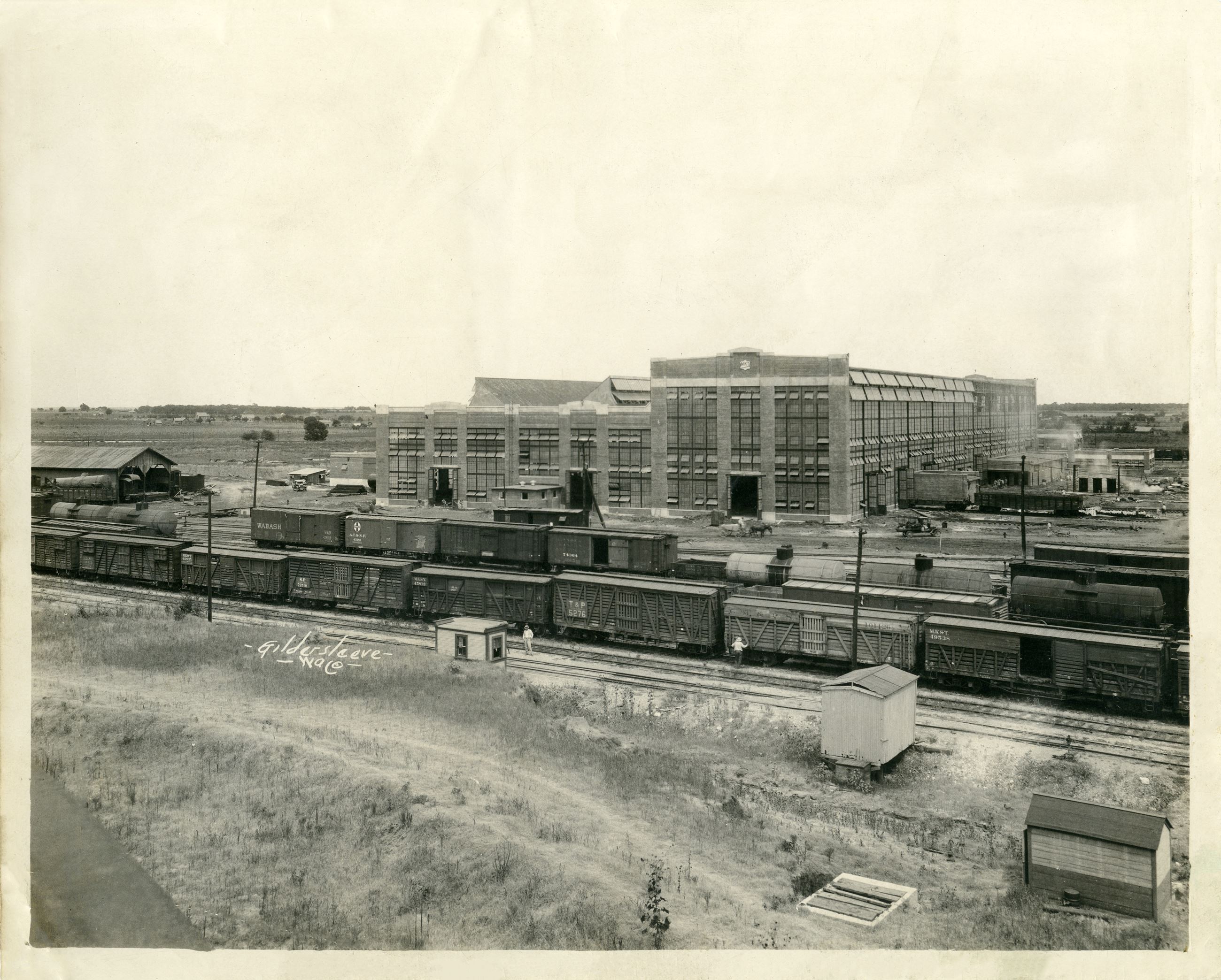 Bellmead Katy Railroads Warden Locomotive